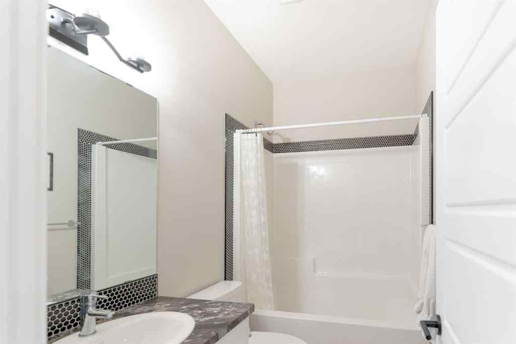 MLS® A2246152 - 11 Ian Way  in Iron Gate Sylvan Lake, Residential