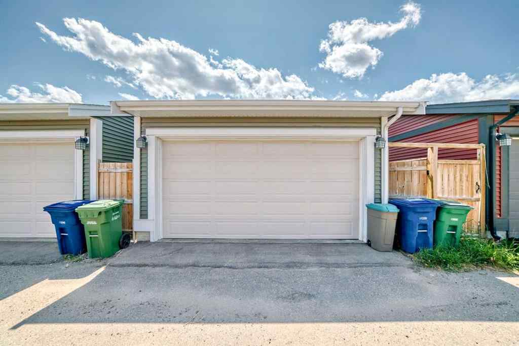 MLS® A2246162 - 222 Cooperswood Green SW in Coopers Crossing Airdrie, Residential