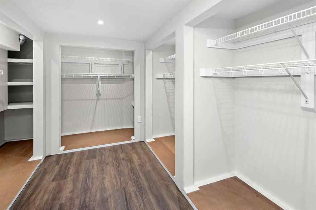 MLS® A2246163 - Unit #1 5520 1 Avenue SE in Penbrooke Meadows Calgary, Residential