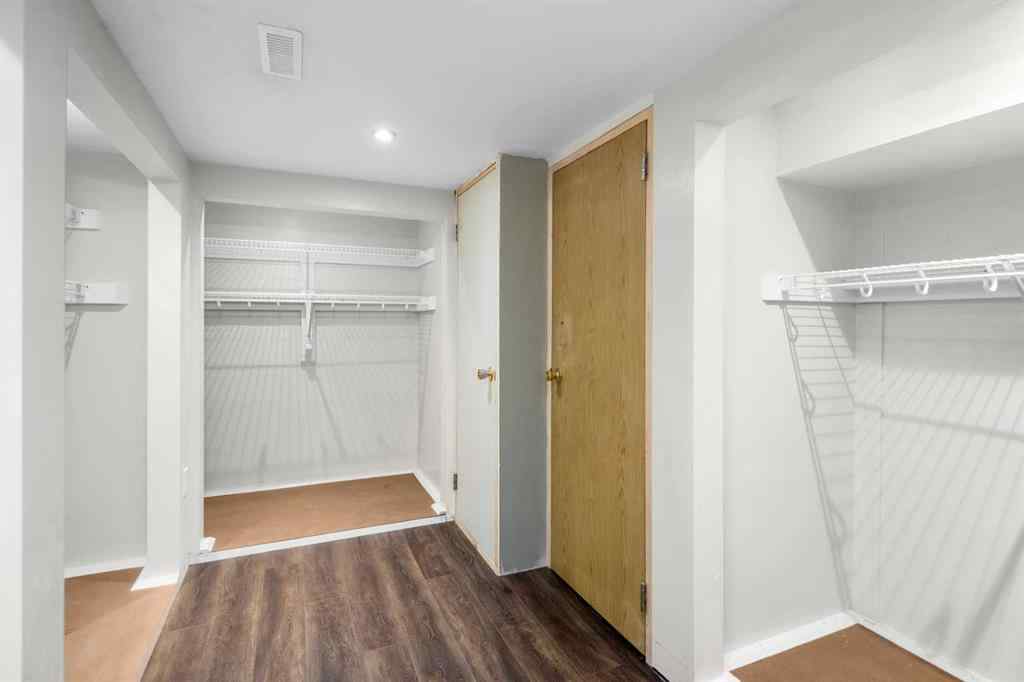 MLS® A2246163 - Unit #1 5520 1 Avenue SE in Penbrooke Meadows Calgary, Residential