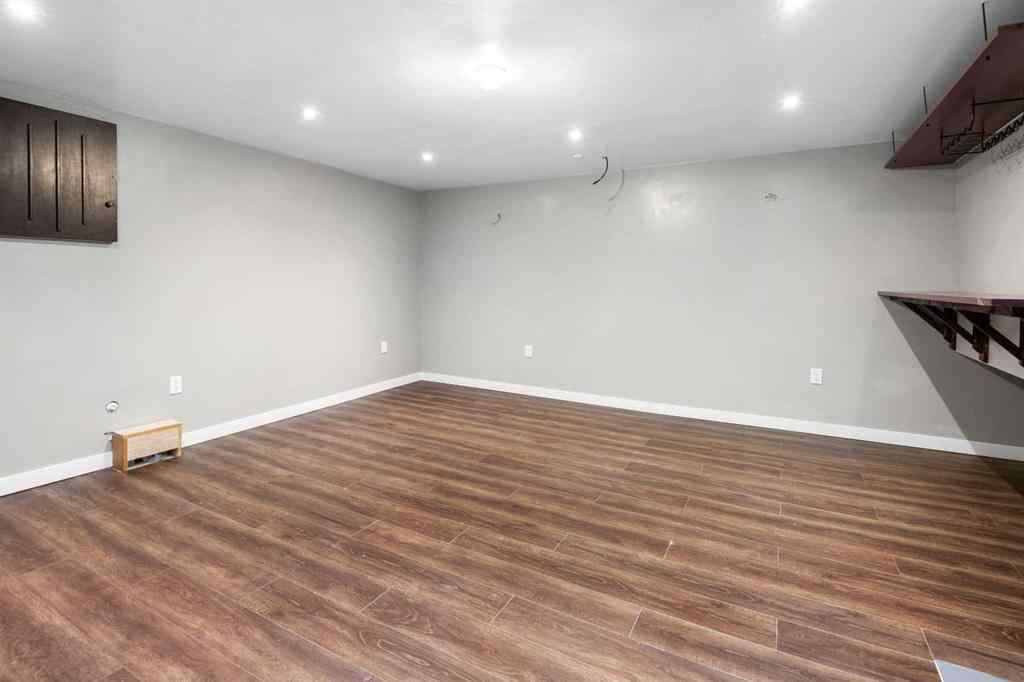MLS® A2246163 - Unit #1 5520 1 Avenue SE in Penbrooke Meadows Calgary, Residential