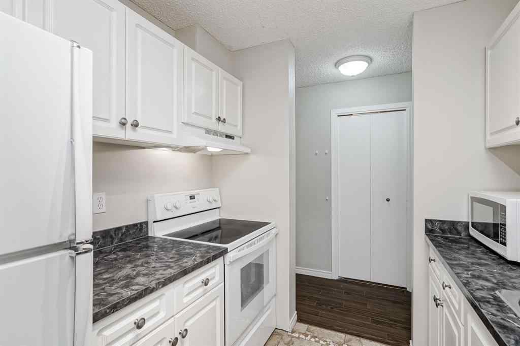 MLS® A2246168 - Unit #3104 393 Patterson Hill SW in Patterson Calgary, Residential