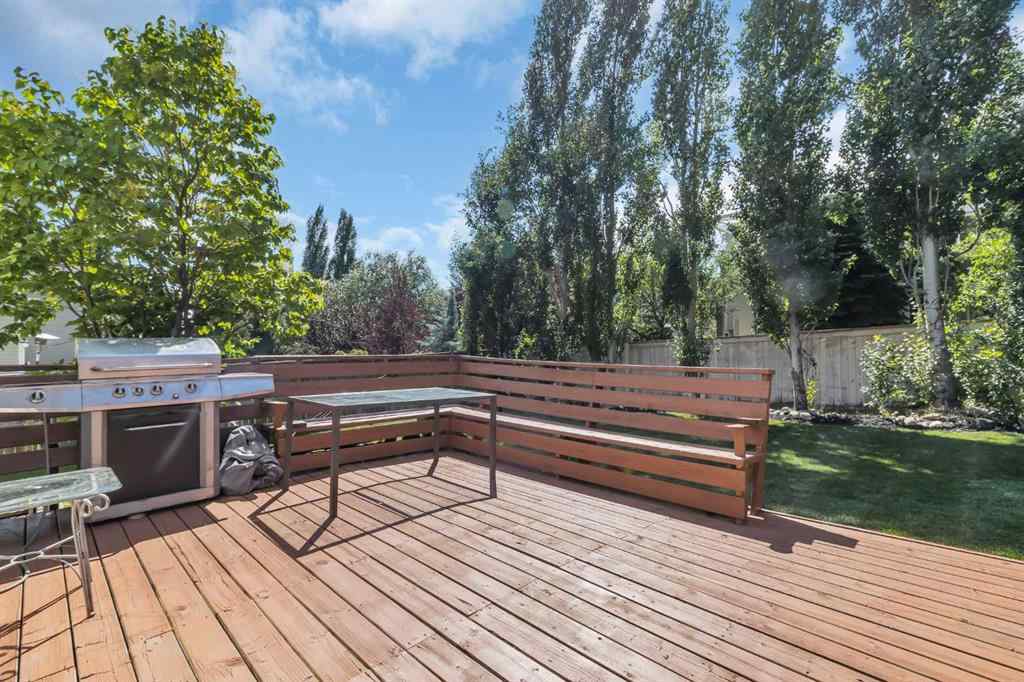 MLS® A2246175 - 68 Elmont Court SW in Springbank Hill Calgary, Residential