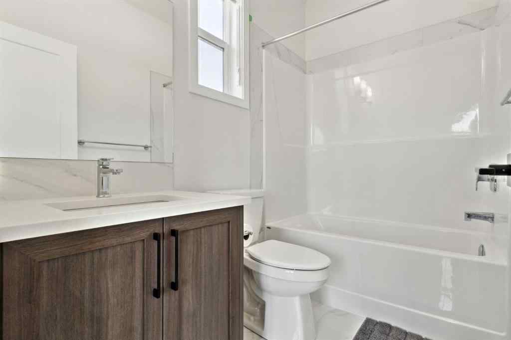 MLS® A2246182 - 44 Magnolia Crescent SE in Mahogany Calgary, Residential