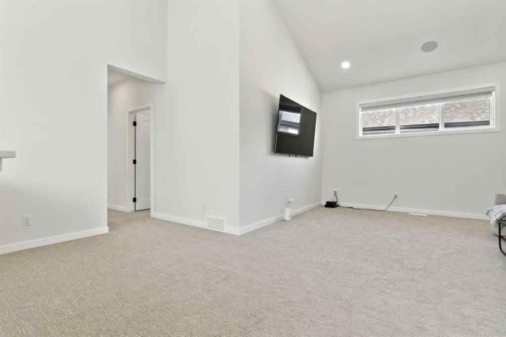MLS® A2246182 - 44 Magnolia Crescent SE in Mahogany Calgary, Residential