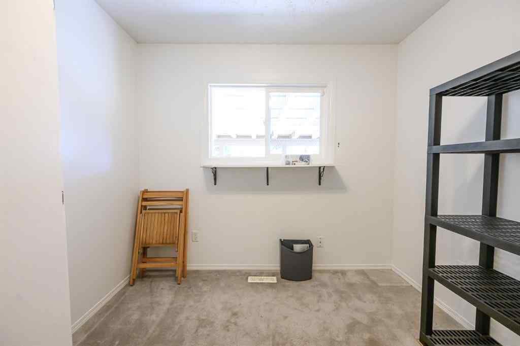 MLS® A2246183 - 9653 113 Avenue  in Mountview Grande Prairie, Residential