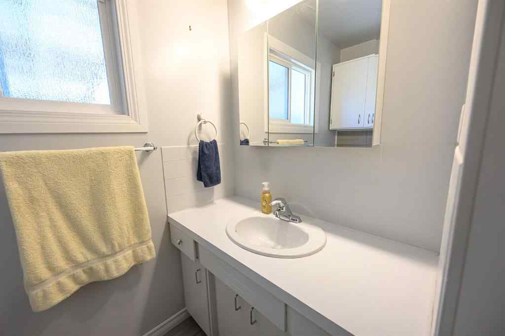 MLS® A2246183 - 9653 113 Avenue  in Mountview Grande Prairie, Residential