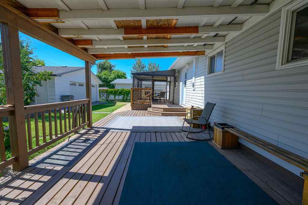 MLS® A2246183 - 9653 113 Avenue  in Mountview Grande Prairie, Residential