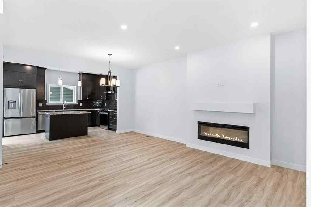 MLS® A2246184 - 617 Baywater Manor SW in Bayside Airdrie, Residential