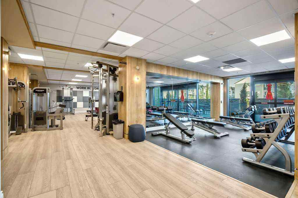 MLS® A2246193 - Unit #122 255 Les Jardins Park  in Douglasdale/Glen Calgary, Residential