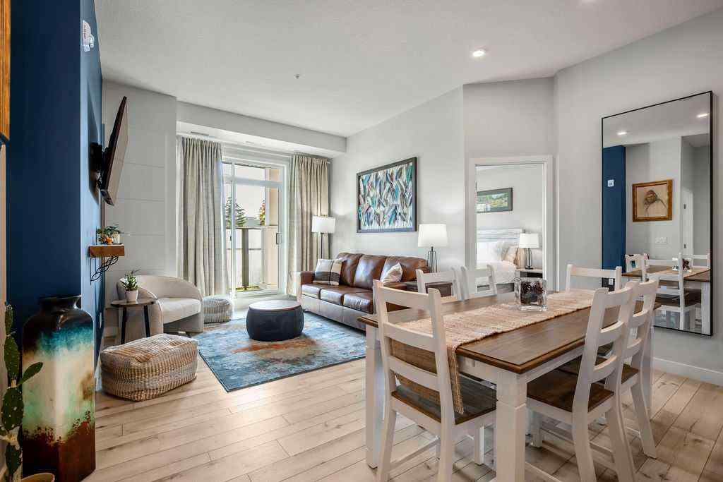 MLS® A2246193 - Unit #122 255 Les Jardins Park  in Douglasdale/Glen Calgary, Residential
