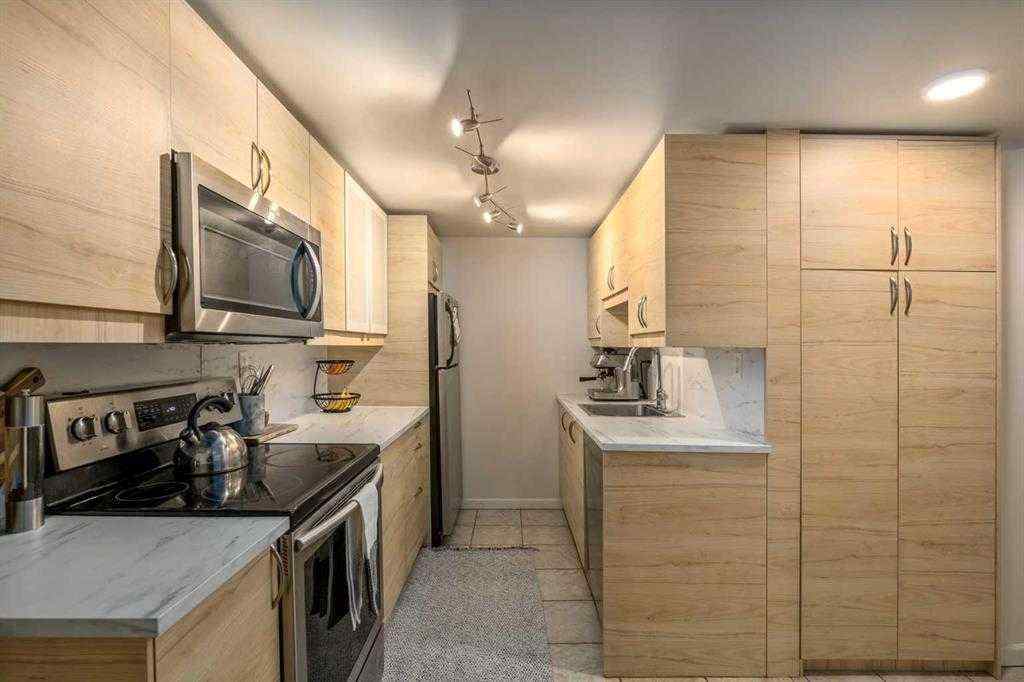 MLS® A2246195 - Unit #103 2214 14A Street SW in Bankview Calgary, Residential