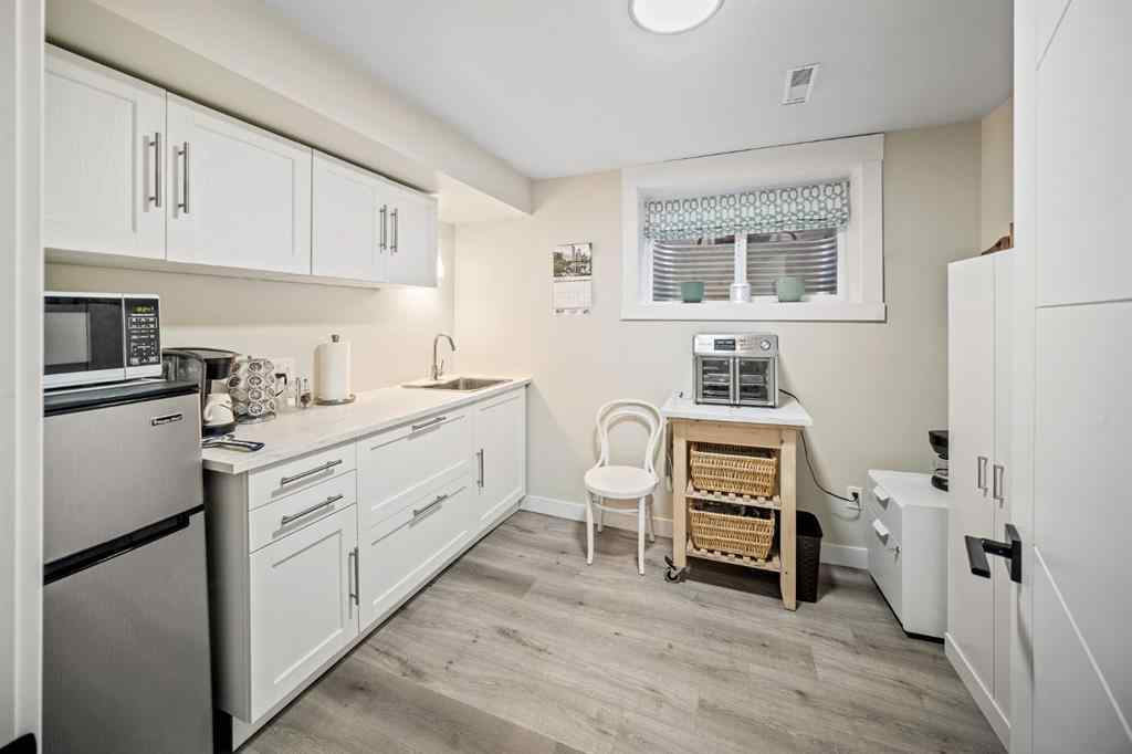 MLS® A2246199 - 84 Rivervalley Drive SE in Riverbend Calgary, Residential