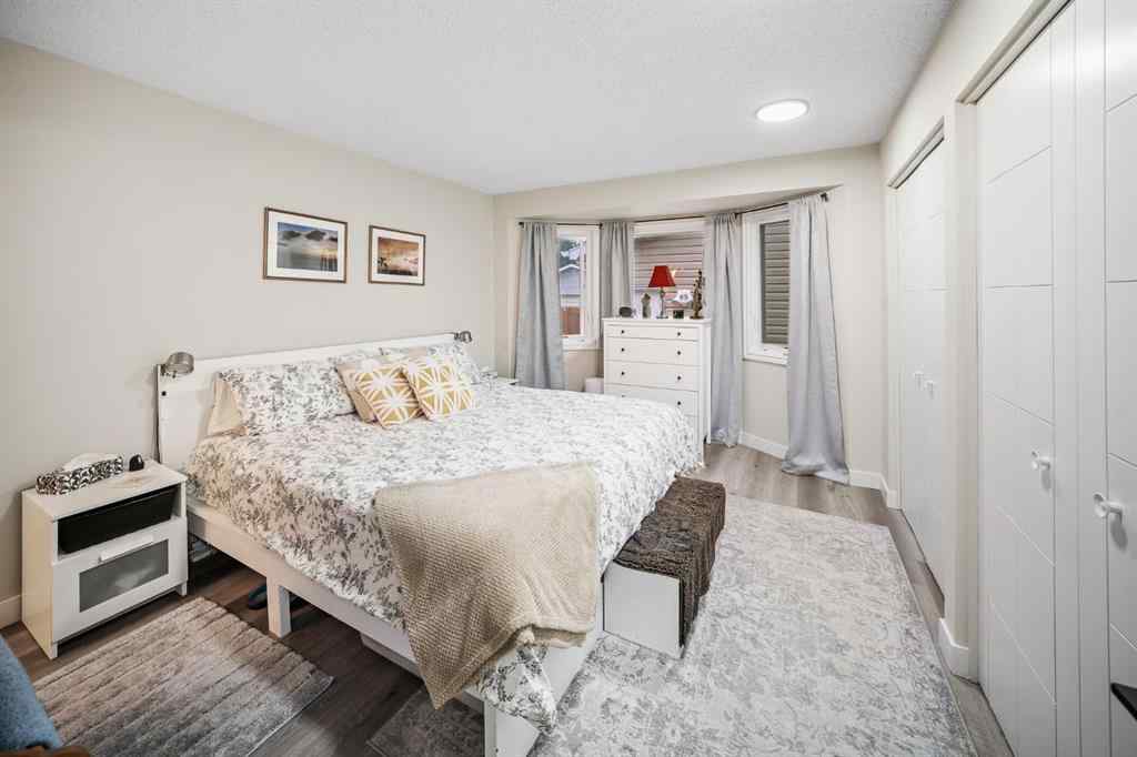 MLS® A2246199 - 84 Rivervalley Drive SE in Riverbend Calgary, Residential