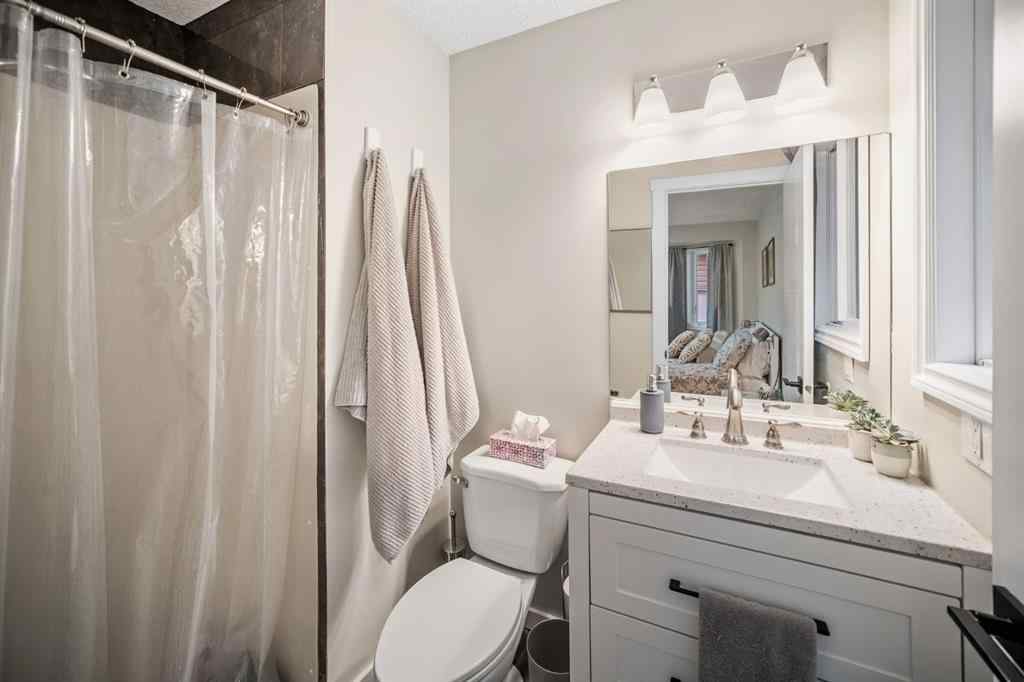 MLS® A2246199 - 84 Rivervalley Drive SE in Riverbend Calgary, Residential