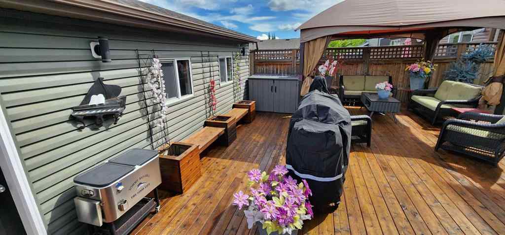MLS® A2246223 - 162 Chaparral Valley Square SE in Chaparral Calgary, Residential