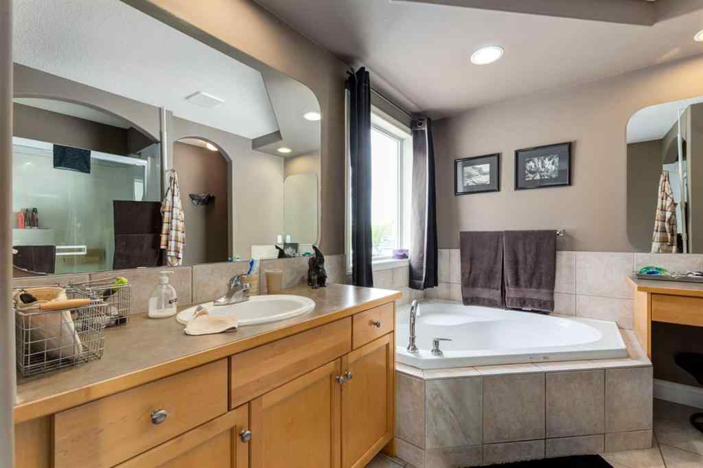 MLS® A2246237 - 169 Tuscany Ridge Park NW in Tuscany Calgary, Residential