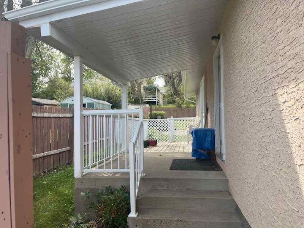 MLS® A2246244 - 20 7 Avenue W in NONE Cardston, Residential