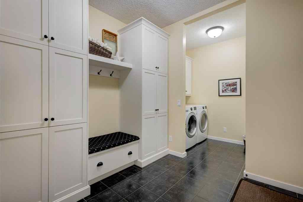 MLS® A2246257 - 348 Boulder Creek Crescent SE in Boulder Creek Estates Langdon, Residential