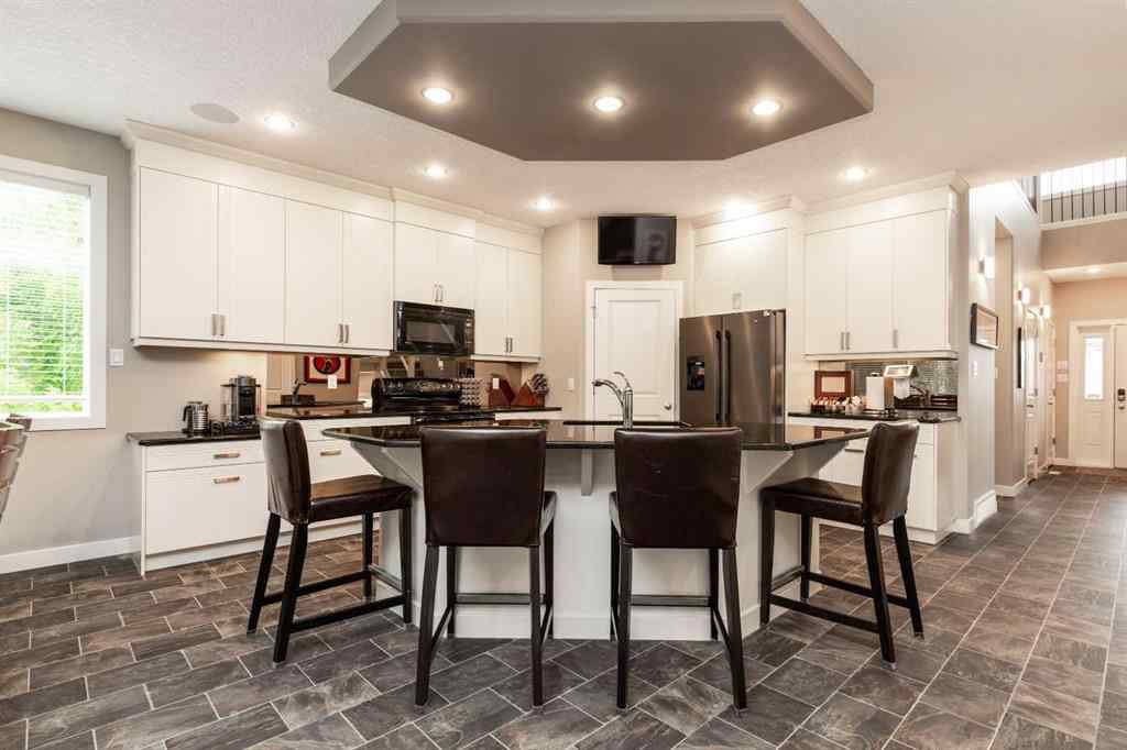 MLS® A2246259 - 230 Couleesprings Grove S in Southgate Lethbridge, Residential