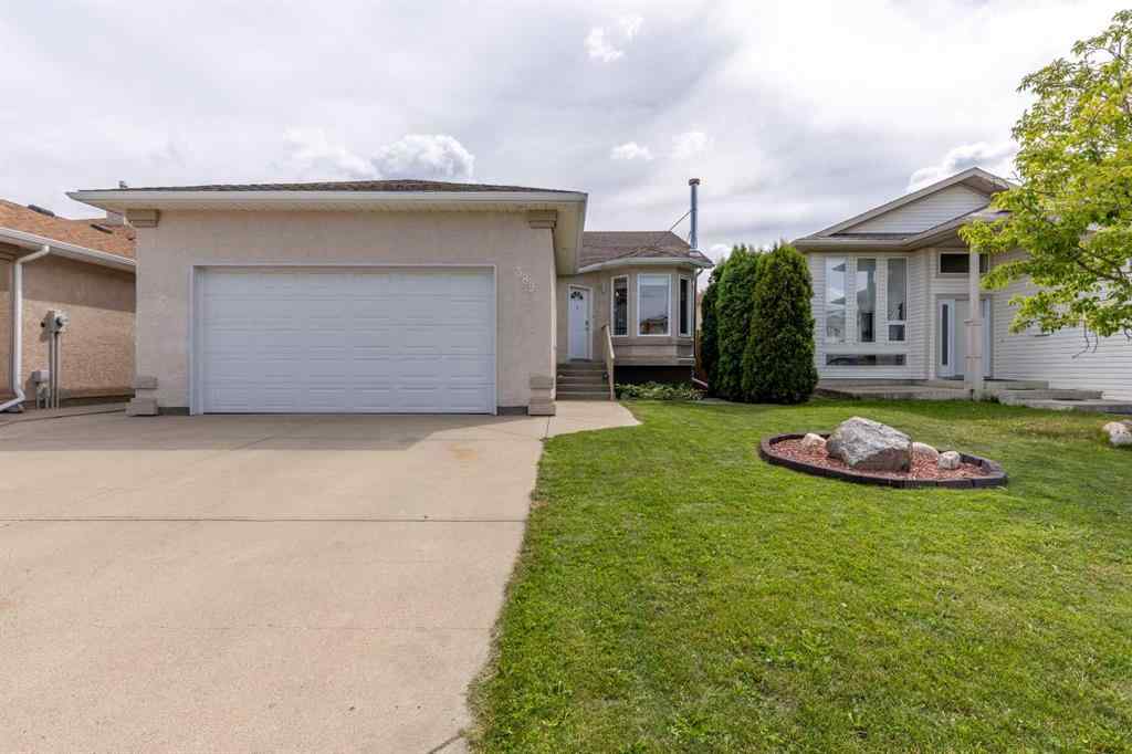MLS® A2246261 - 389 Kodiak Boulevard N in Uplands Lethbridge, Residential