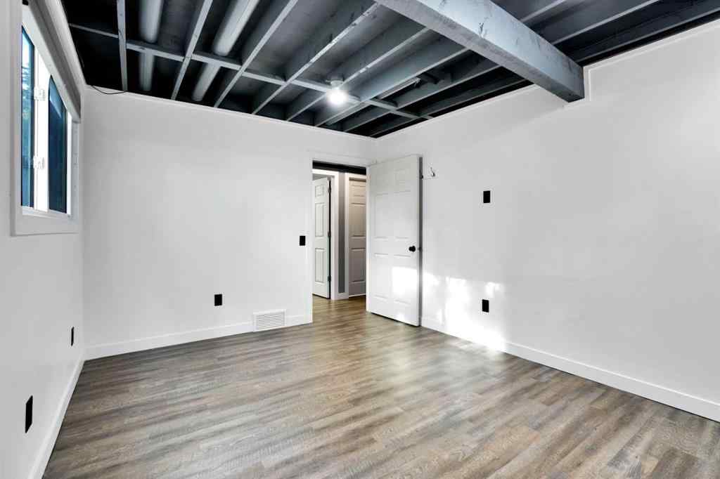MLS® A2246267 - 4964 Rundlewood Drive NE in Rundle Calgary, Residential
