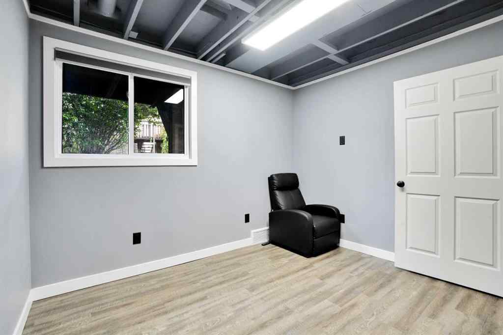 MLS® A2246267 - 4964 Rundlewood Drive NE in Rundle Calgary, Residential