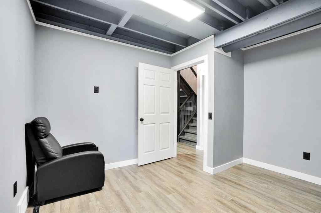 MLS® A2246267 - 4964 Rundlewood Drive NE in Rundle Calgary, Residential