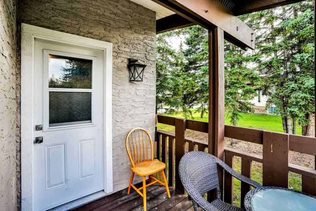MLS® A2246267 - 4964 Rundlewood Drive NE in Rundle Calgary, Residential