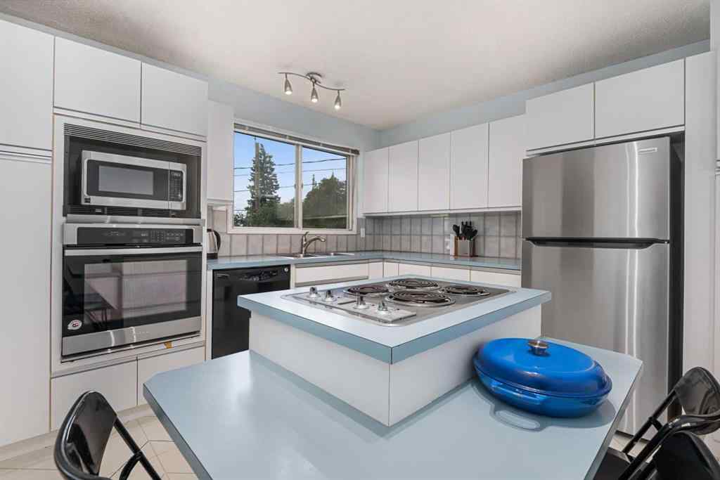 MLS® A2246273 - 935 Mayland Drive NE in Mayland Heights Calgary, Residential