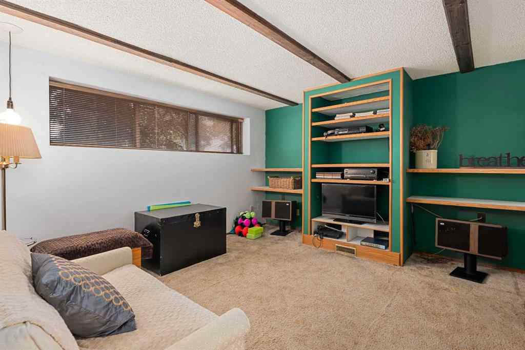 MLS® A2246273 - 935 Mayland Drive NE in Mayland Heights Calgary, Residential
