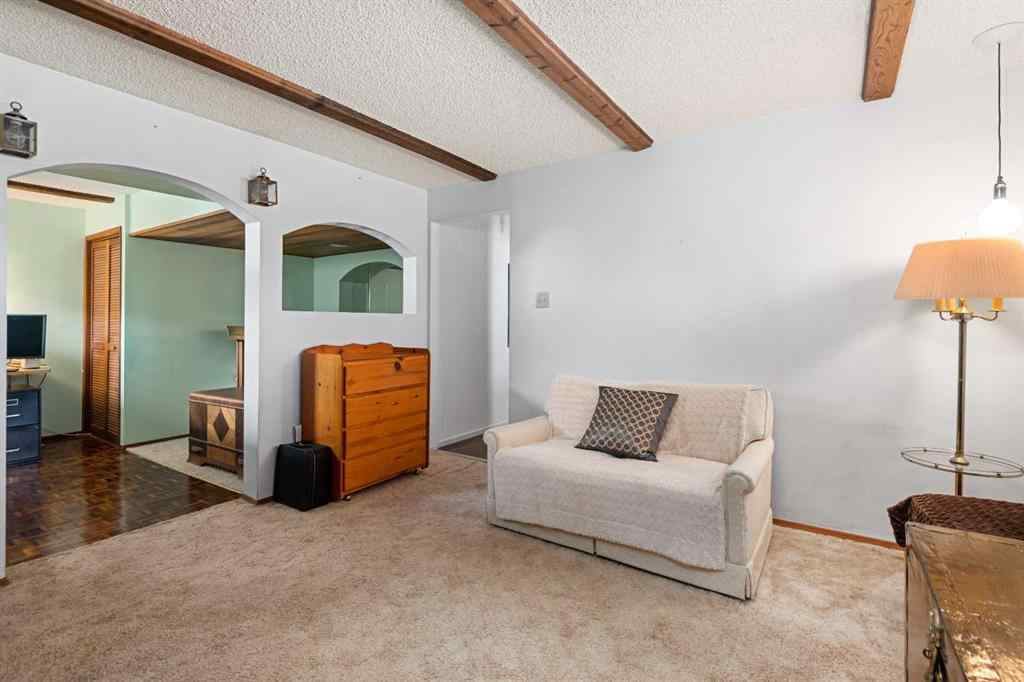 MLS® A2246273 - 935 Mayland Drive NE in Mayland Heights Calgary, Residential
