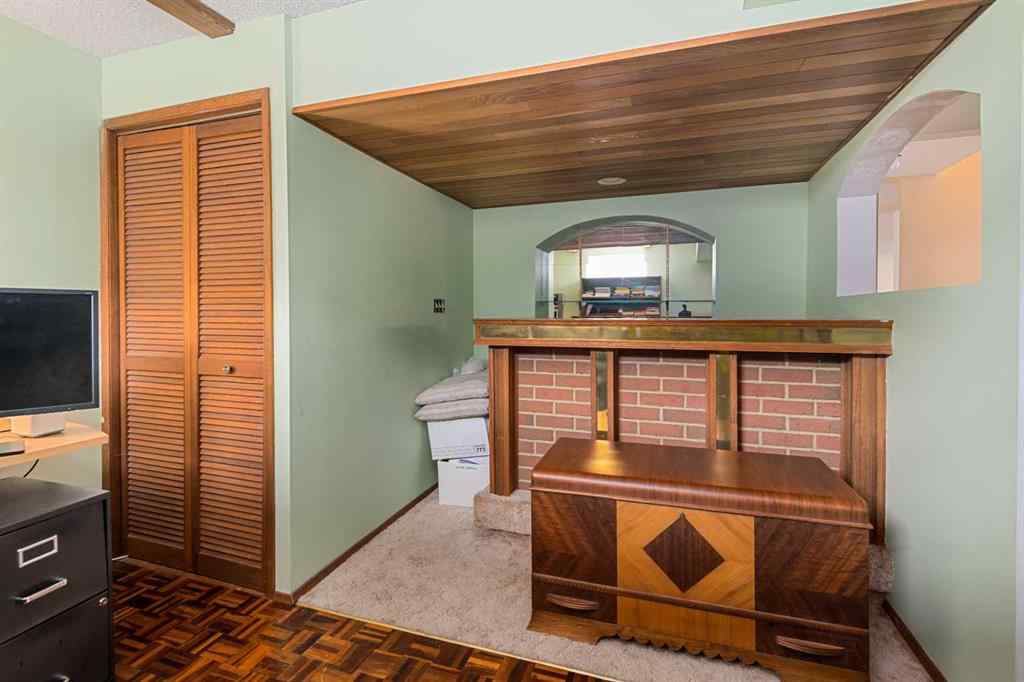 MLS® A2246273 - 935 Mayland Drive NE in Mayland Heights Calgary, Residential