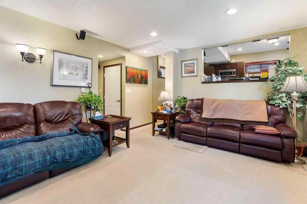 MLS® A2246277 - 113 Sierra Vista Terrace SW in Signal Hill Calgary, Residential