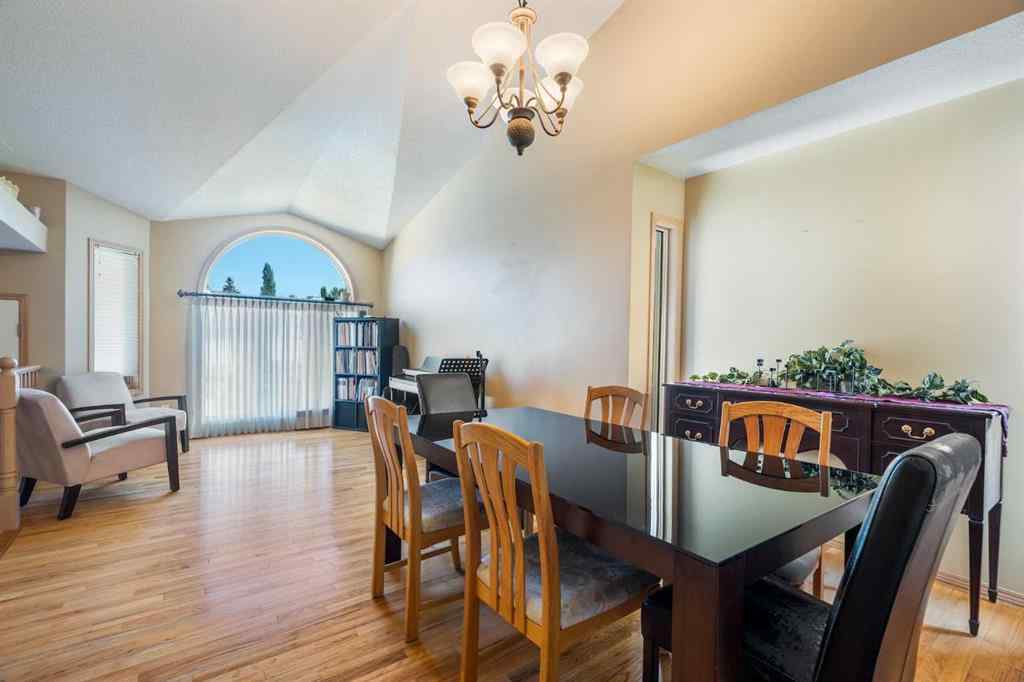 MLS® A2246277 - 113 Sierra Vista Terrace SW in Signal Hill Calgary, Residential