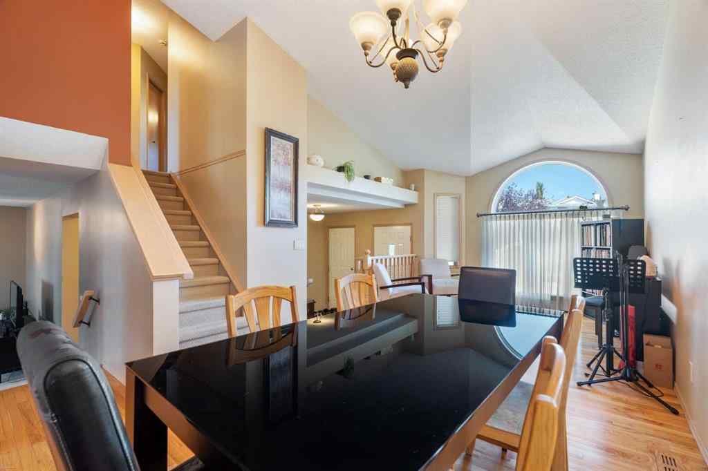 MLS® A2246277 - 113 Sierra Vista Terrace SW in Signal Hill Calgary, Residential