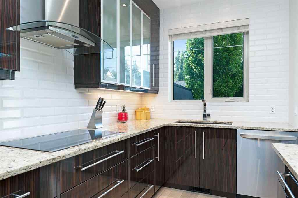 MLS® A2246284 - 1903 26 Avenue SW in South Calgary Calgary, Residential
