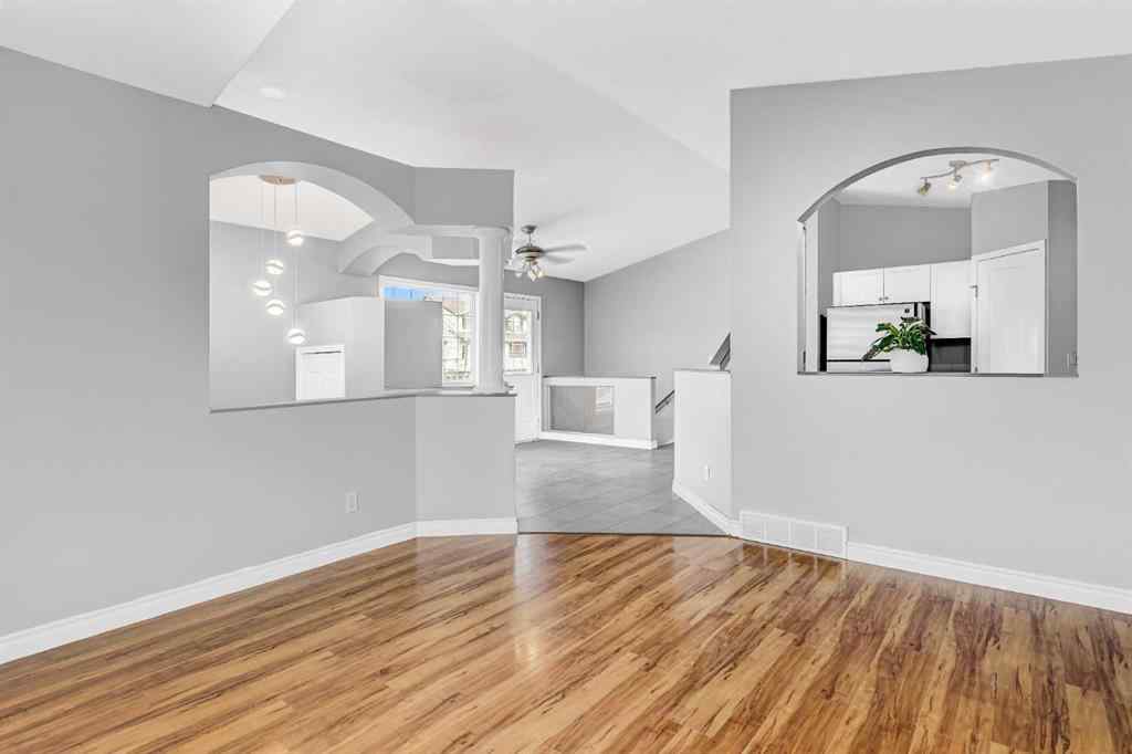 MLS® A2246291 - 10422 72 Avenue  in Mission Heights Grande Prairie, Residential