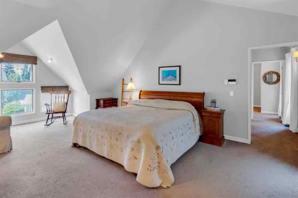 MLS® A2246293 - 1314 Gladstone Road NW in Hillhurst Calgary, Residential