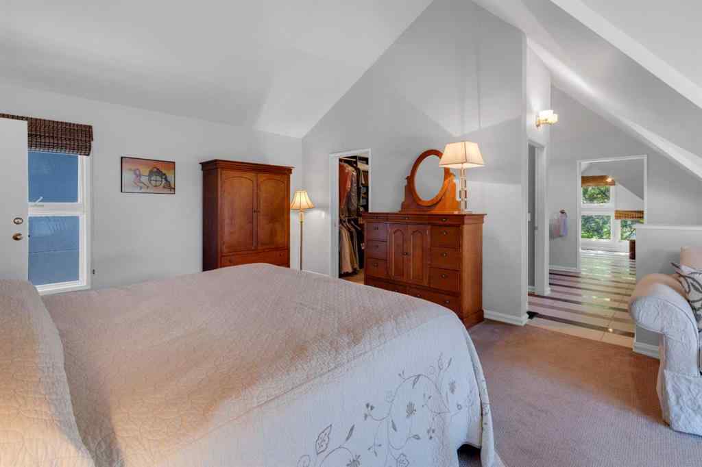 MLS® A2246293 - 1314 Gladstone Road NW in Hillhurst Calgary, Residential