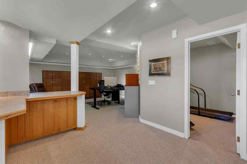 MLS® A2246293 - 1314 Gladstone Road NW in Hillhurst Calgary, Residential