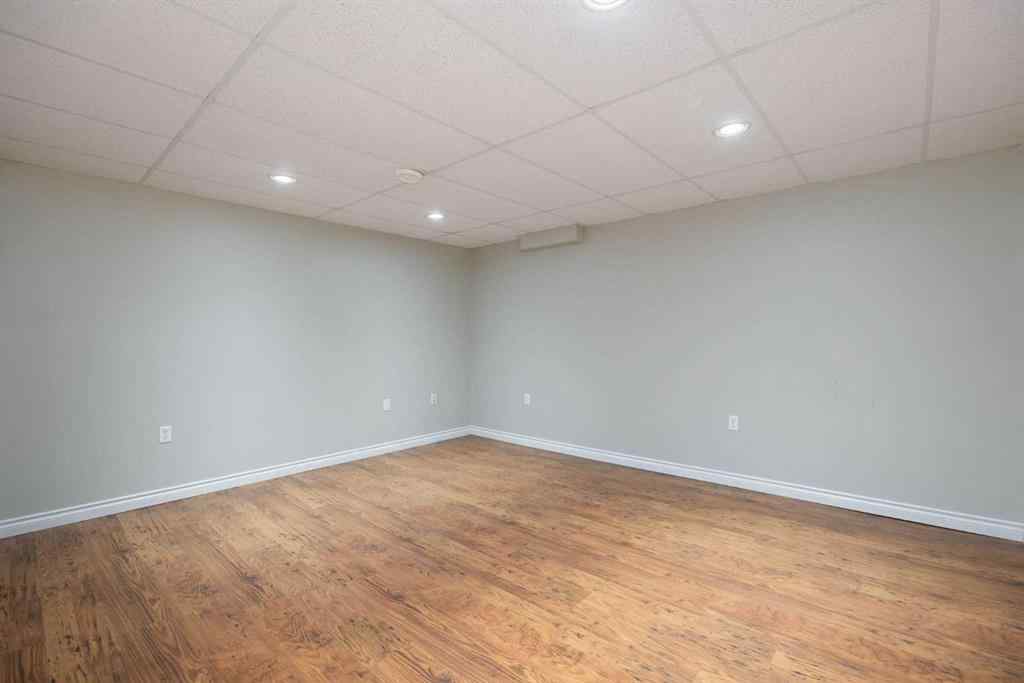 MLS® A2246310 - 103 Rattlepan Creek Crescent  in Timberlea Fort McMurray, Residential