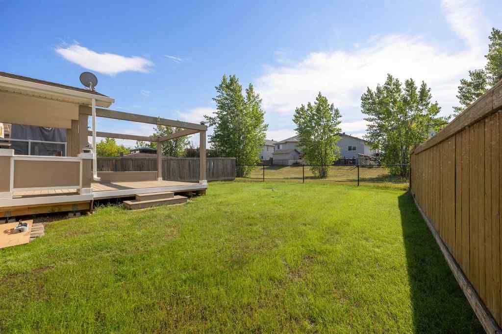 MLS® A2246310 - 103 Rattlepan Creek Crescent  in Timberlea Fort McMurray, Residential