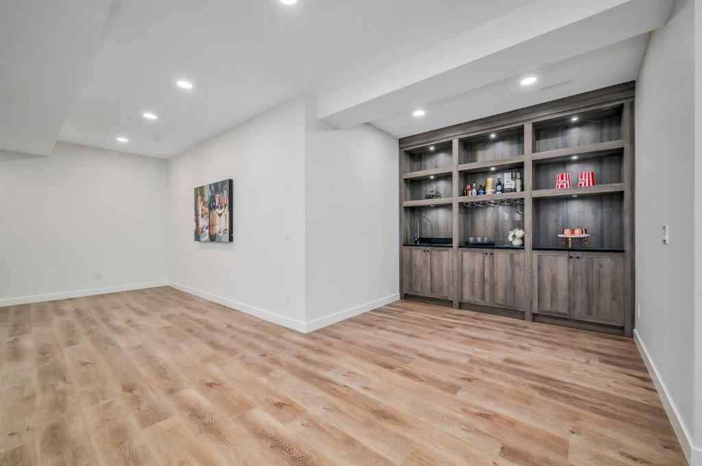 MLS® A2246312 - 91 Springbluff Boulevard SW in Springbank Hill Calgary, Residential