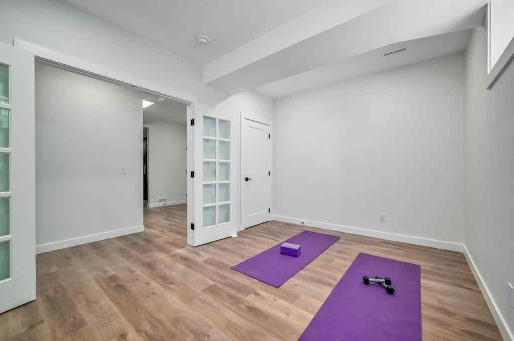 MLS® A2246312 - 91 Springbluff Boulevard SW in Springbank Hill Calgary, Residential