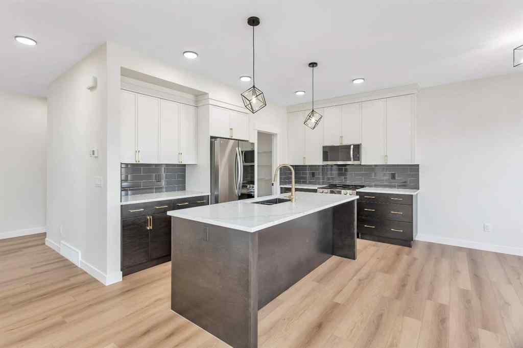 MLS® A2246315 - 13 Murphy Close  in Mckay Ranch Blackfalds, Residential
