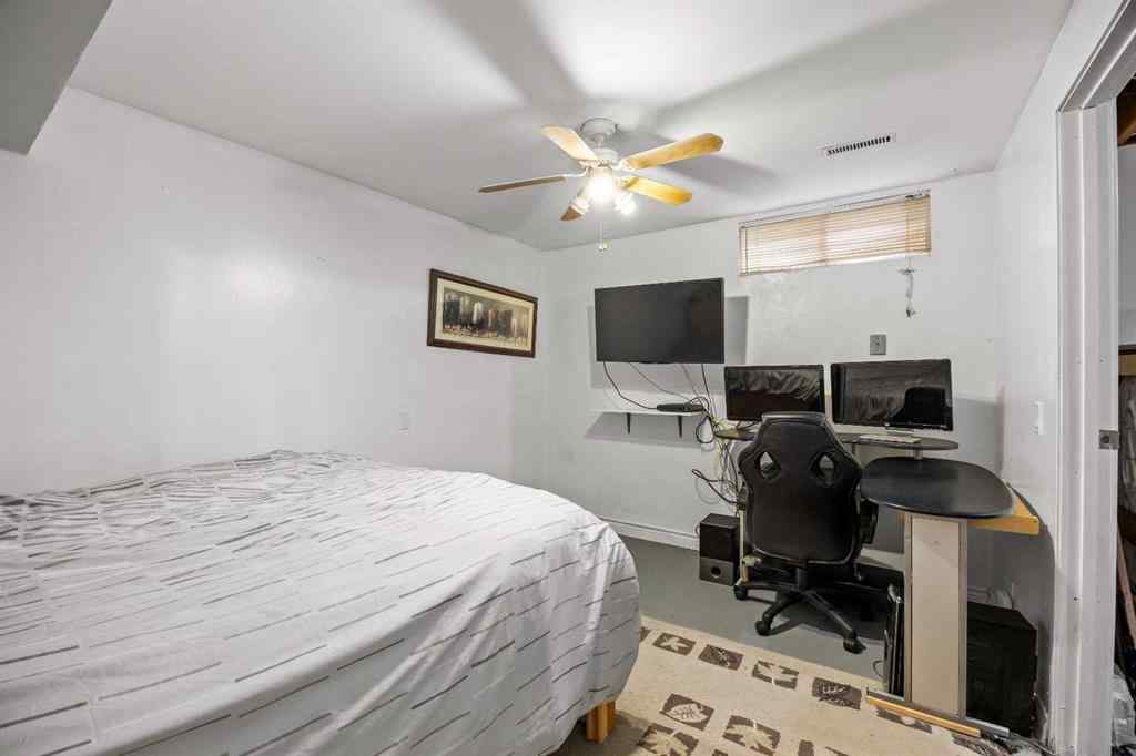 MLS® A2246322 - 3316 60 Street NE in Temple Calgary, Residential