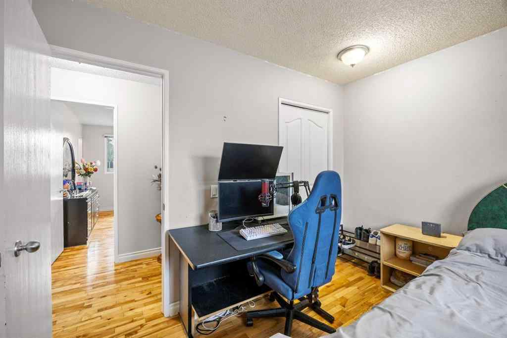 MLS® A2246322 - 3316 60 Street NE in Temple Calgary, Residential