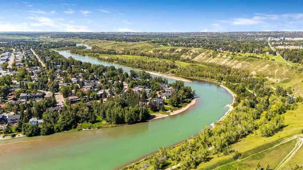 MLS® A2246323 - 4923 20 Avenue NW in Montgomery Calgary, Residential