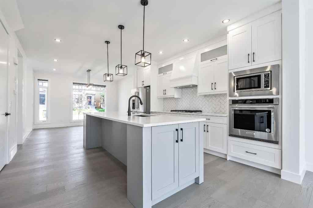 MLS® A2246323 - 4923 20 Avenue NW in Montgomery Calgary, Residential